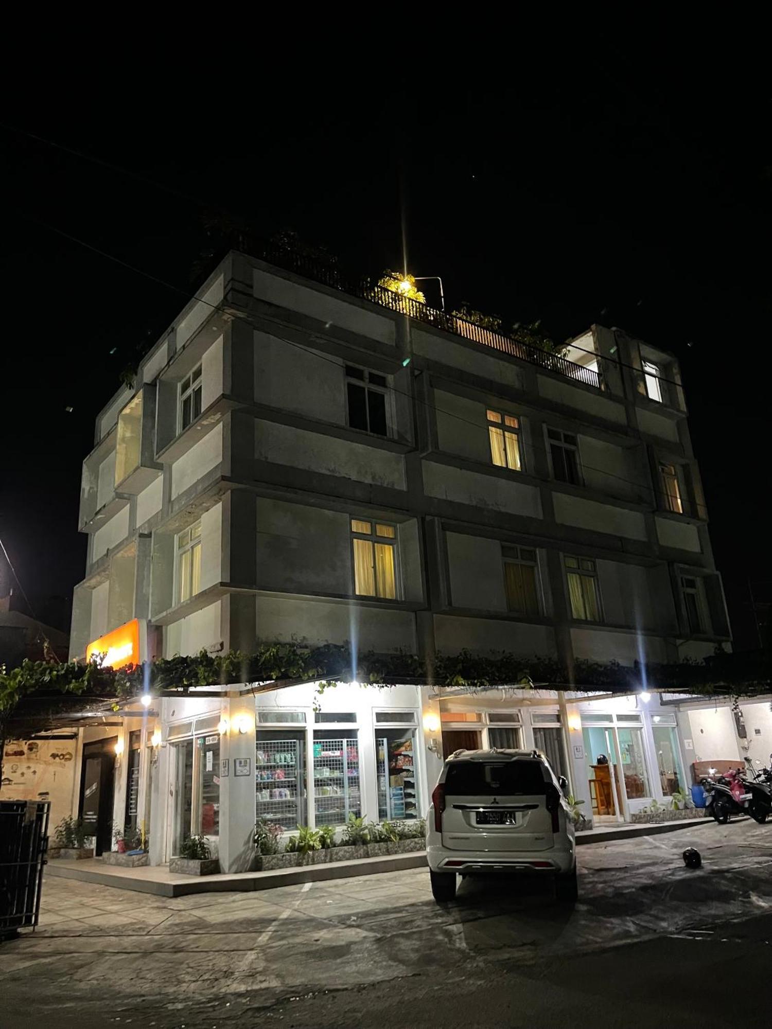 Wesbobo Inn Solo エクステリア 写真