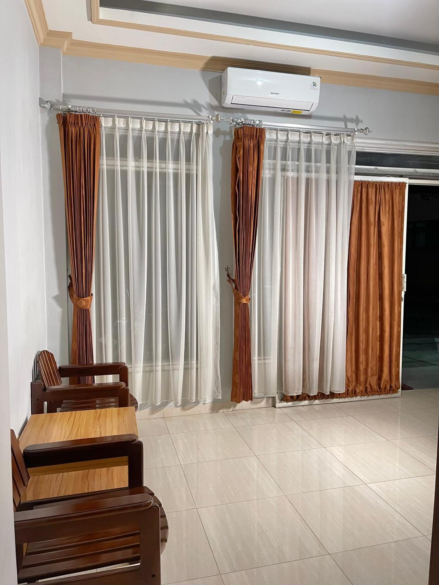 Wesbobo Inn Solo エクステリア 写真